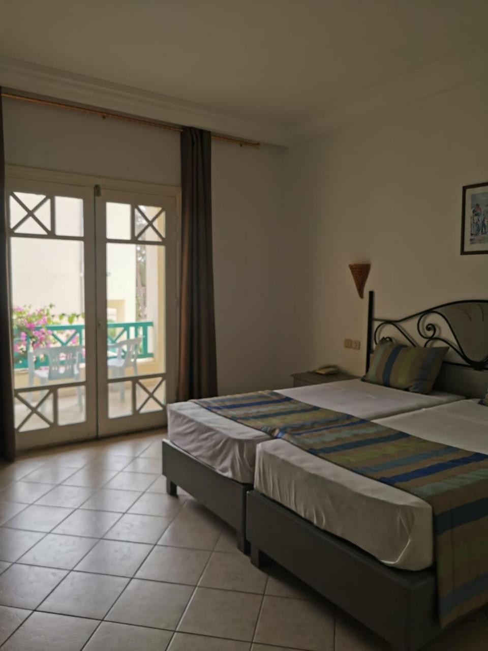 Hotel Diar Yassine Midoun Exteriér fotografie